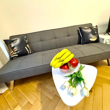 Perfect Place In The Center *